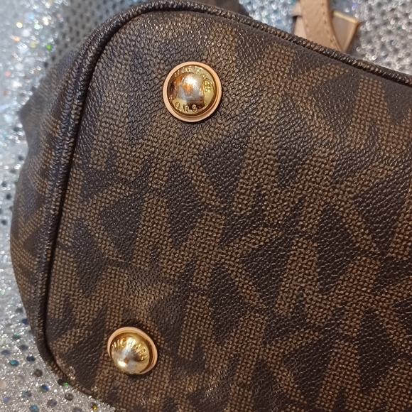 Micheal Kors Brown Logo Jet Set Tote Bag - Great Used Condition - Picture 4 of 8